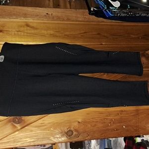 Shape Activewear leggins capris 1x/ BUNDLE ONLY